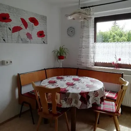 Kleines Haus Mit Geschichte * Neukirchen